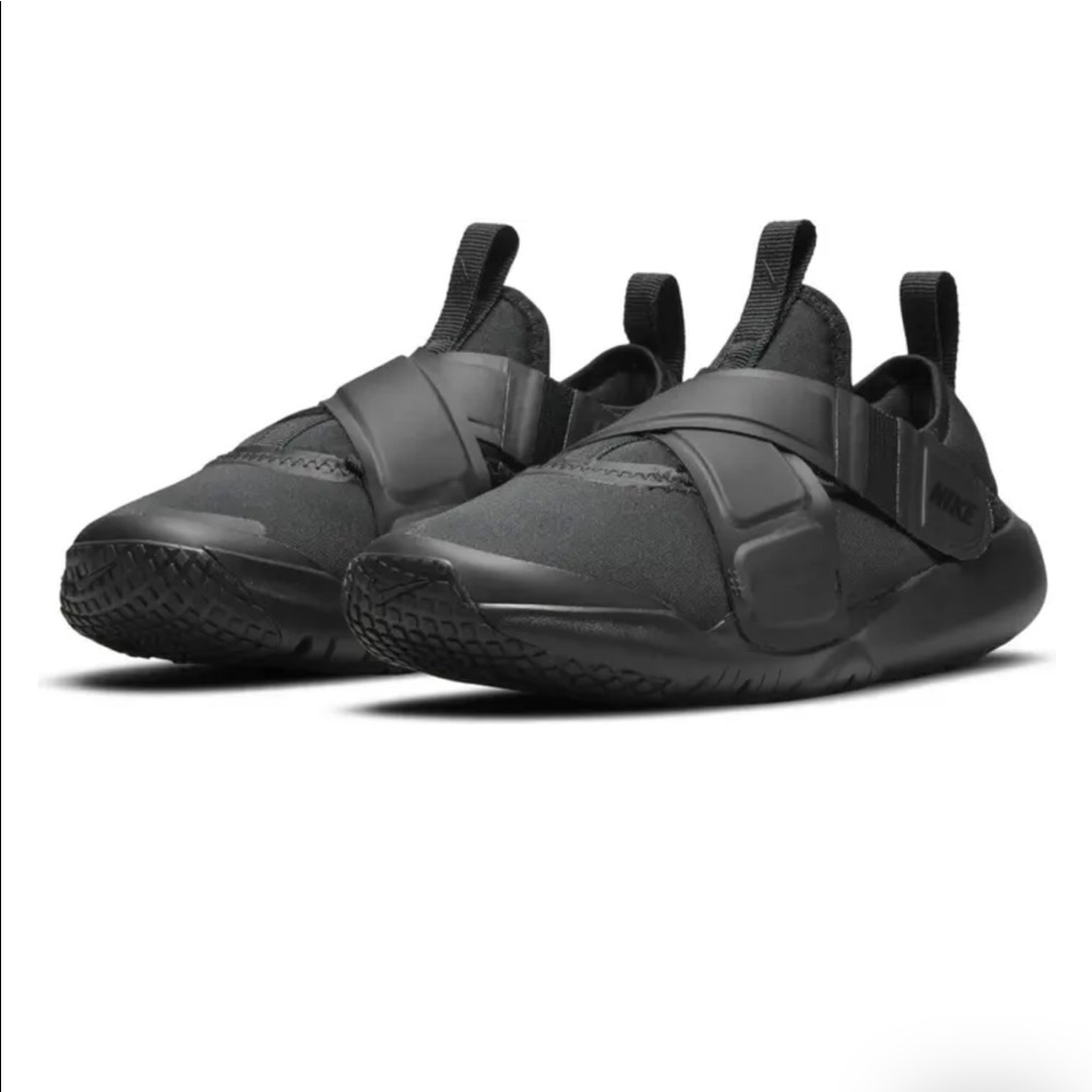 Nike Flex Advance Flyease Sneaker